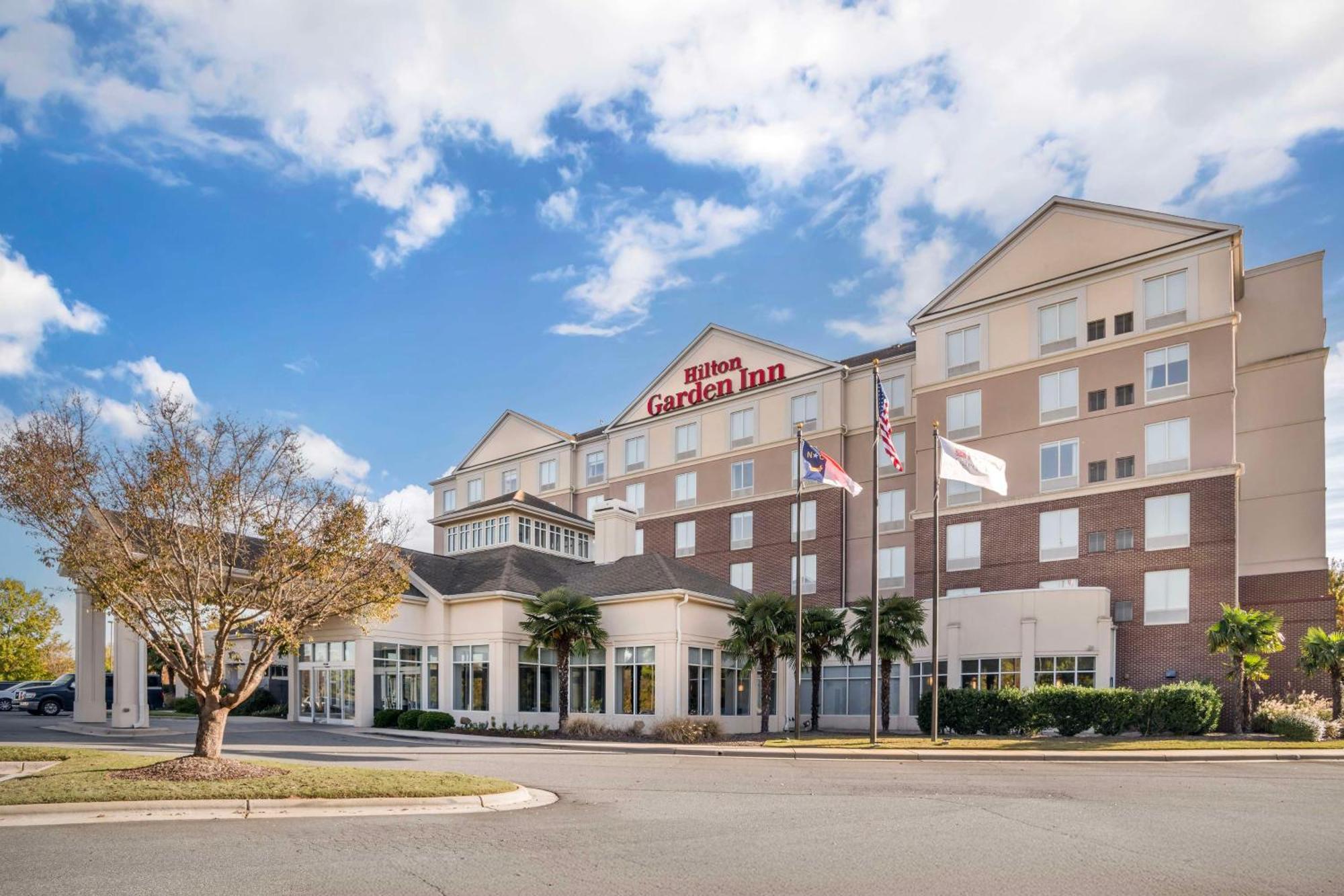 Hilton Garden Inn Charlotte/Concord Exterior photo